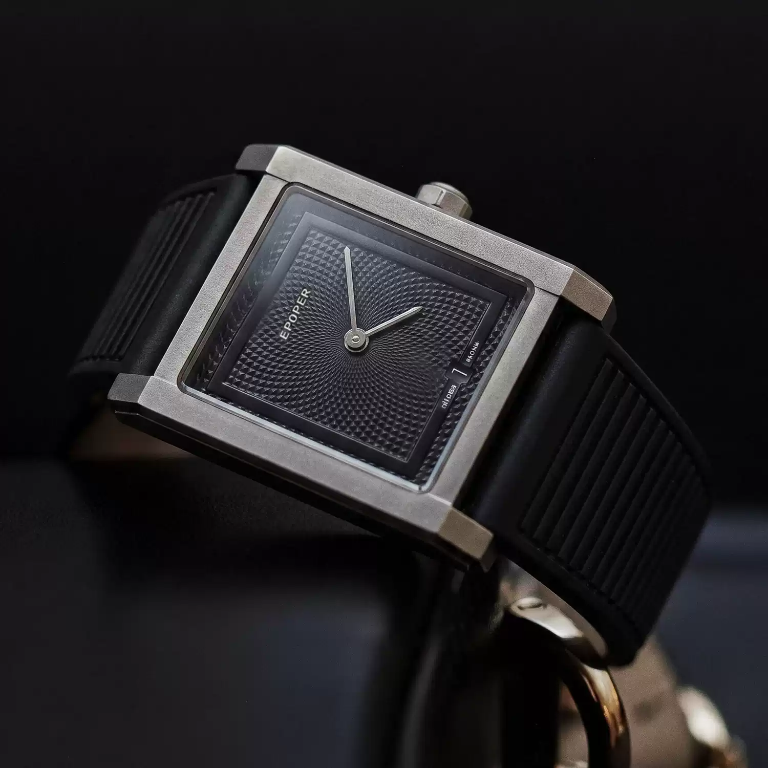 Smartwatch Square Watches For Men - นาฬิกาข้อมือผู้ชายหน้าปัดทรงสี่เหลี่ยม สายซิลิโคนเรียบง่าย สไตล์มินิมอล วินเทจ เรียบง่าย เหมาะสำหรับใช้ในชีวิตประจำวัน