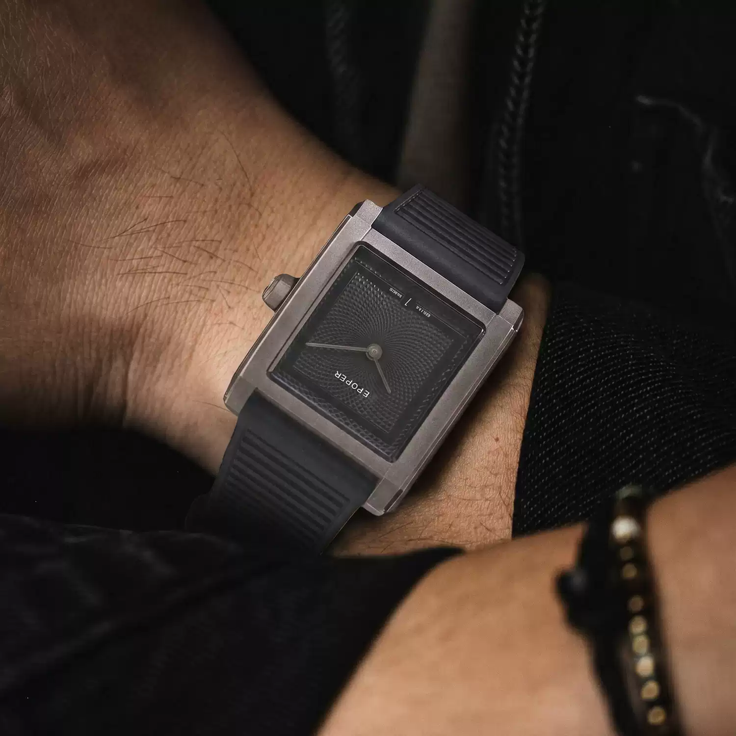 นาฬิกาข้อมือผู้ชายหน้าปัดทรงสี - Smartwatch Square Watches For Men บทวิจารณ์และราคา